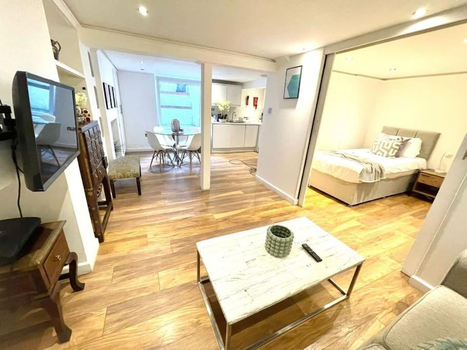 Historical Building / Cozy Basement Apt / Central Cambridge Zewnętrze zdjęcie